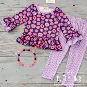 Pete and lucky Clothing size newborn 10/12